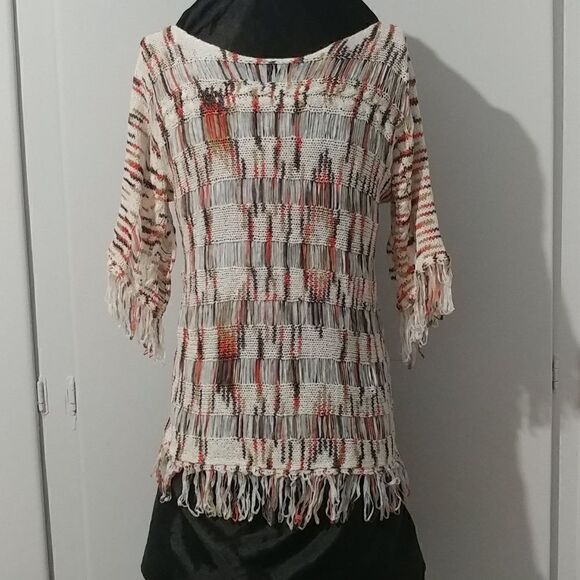 Baciano Top  - Picture 1 of 4